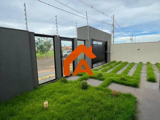 #222 - Casa para Venda em Tangará da Serra - MT