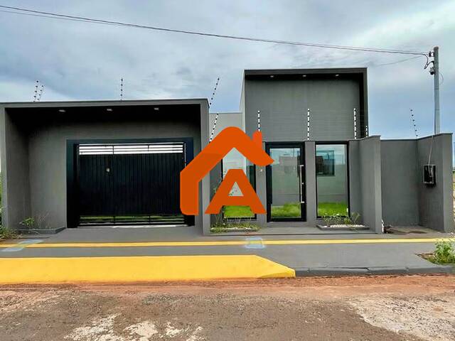 #222 - Casa para Venda em Tangará da Serra - MT