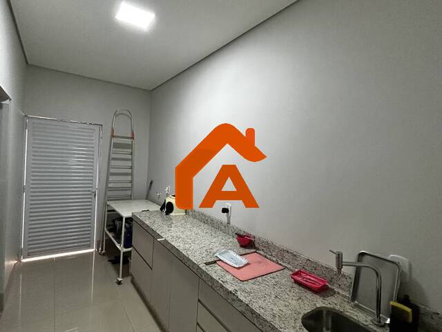 #226 - Sala para Venda em Tangará da Serra - MT