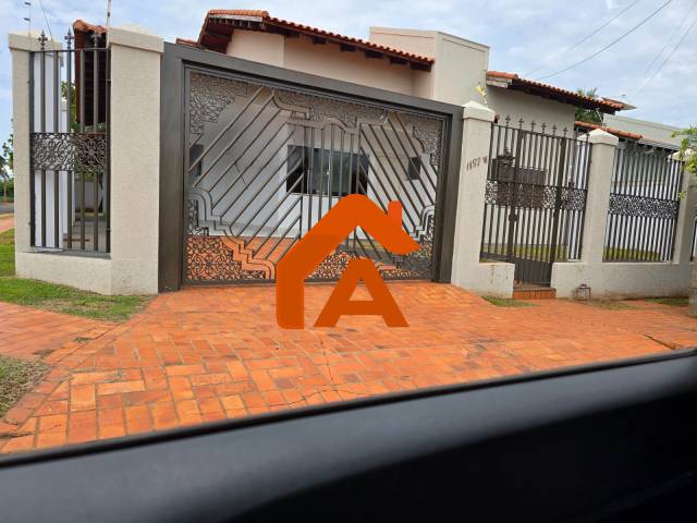 #241 - Casa para Venda em Tangará da Serra - MT