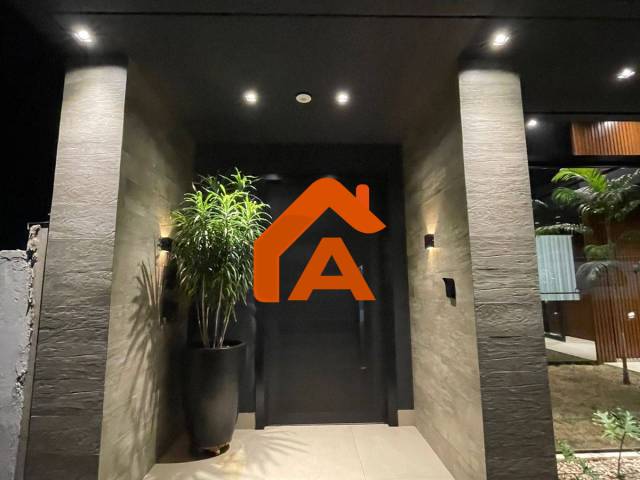 #270 - Casa para Venda em Tangará da Serra - MT