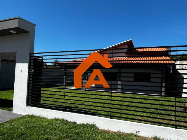 #233 - Casa para Venda em Tangará da Serra - MT