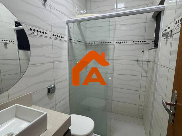 #300 - Casa para Venda em Tangará da Serra - MT