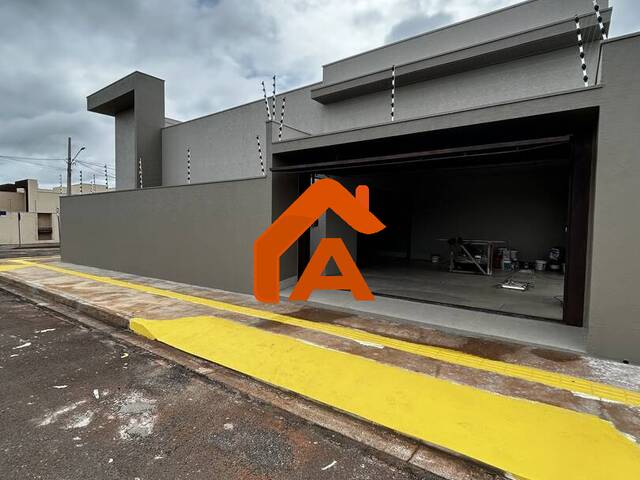 #304 - Casa para Venda em Tangará da Serra - MT