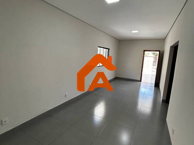 #311 - Casa para Venda em Tangará da Serra - MT