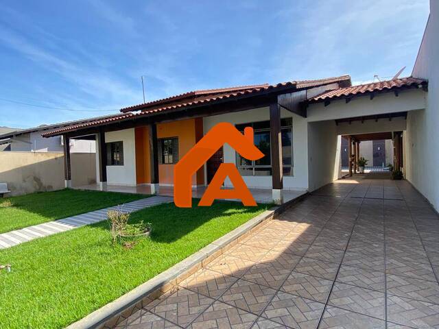 #308 - Casa para Venda em Tangará da Serra - MT