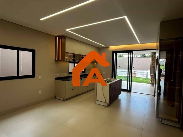 Venda em Buritis I - Tangará da Serra