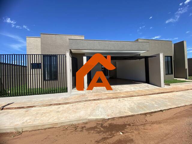#341 - Casa para Venda em Tangará da Serra - MT