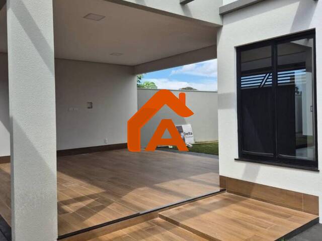Casa para Venda em Tangará da Serra - 3