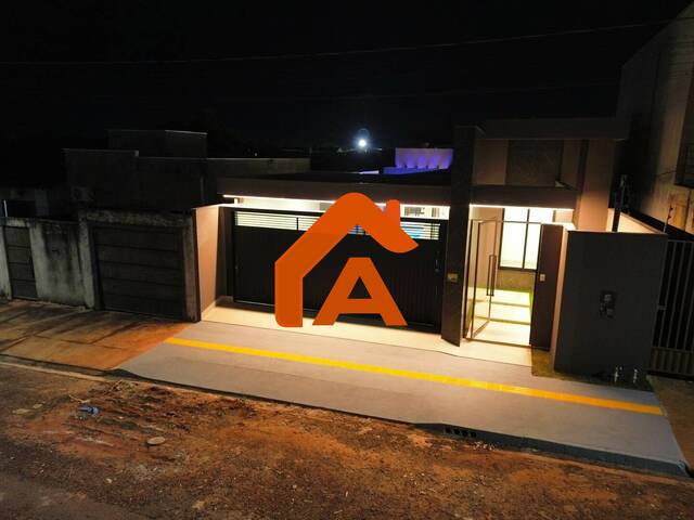  em  - 
