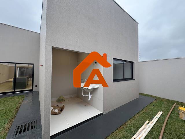 Casa para Venda em Tangará da Serra - 4
