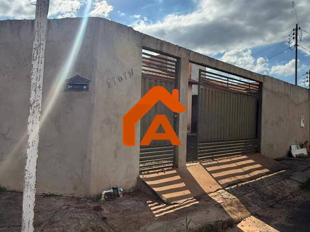 #428 - Casa para Venda em Tangará da Serra - MT