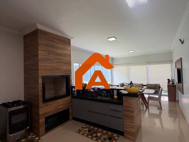 Casa para Venda em Tangará da Serra - 4