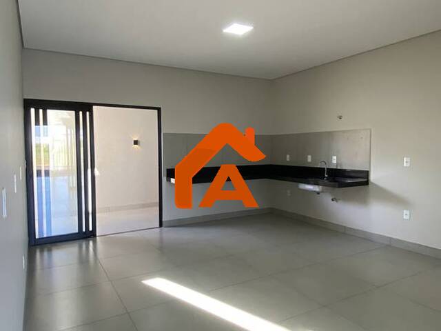 Casa para Venda em Tangará da Serra - 4